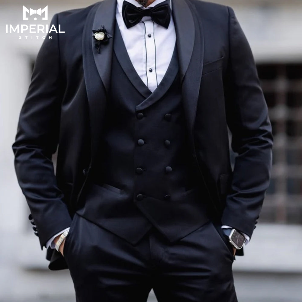 Classy Velvet Blue Three-Piece Suit for Men - Luxurious Wedding Attire