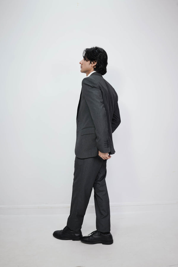 3-Piece Men Charcoal Grey suit- Custom Fit High-End Formalwear for Every Occasion - Imperial Stitch