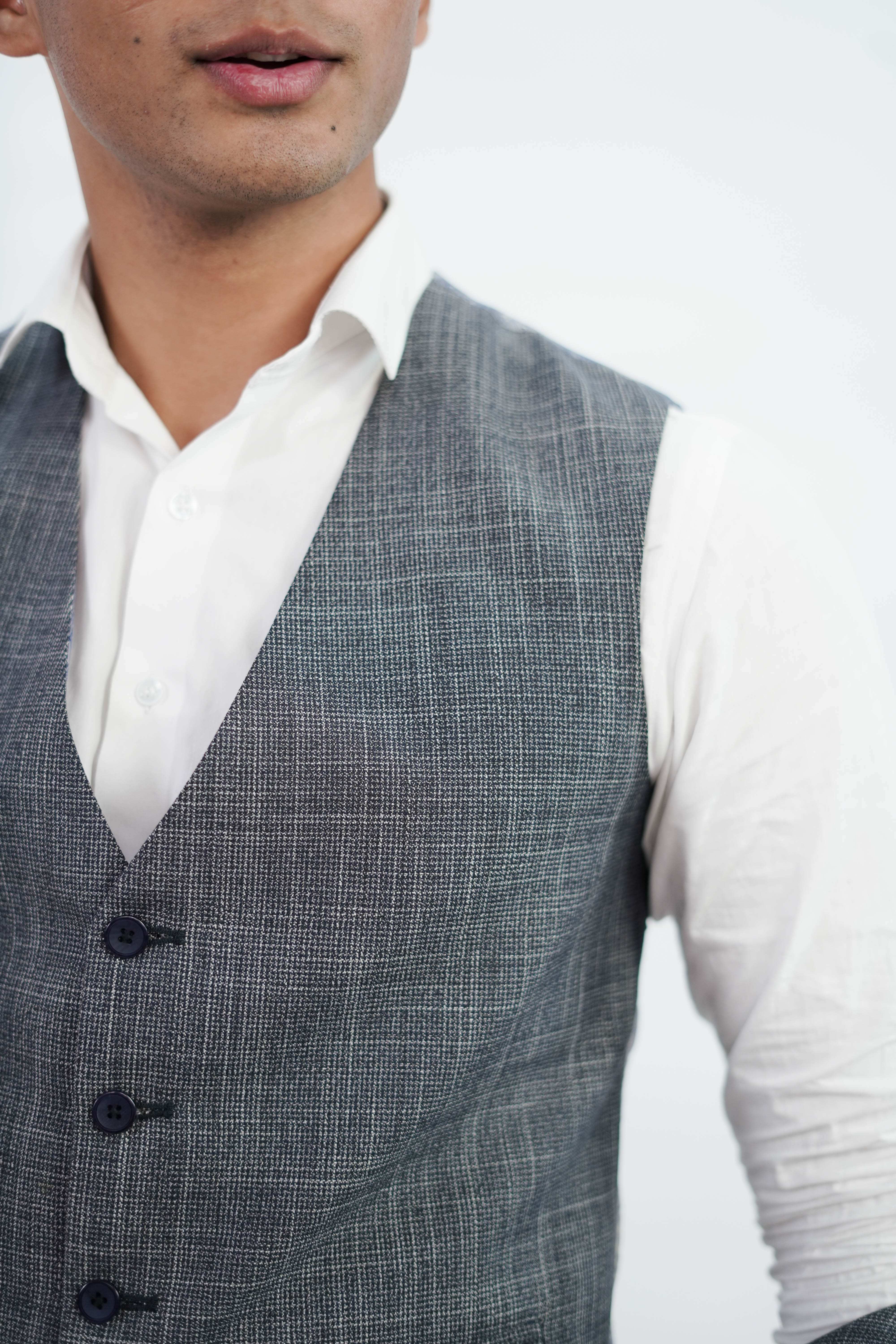 3-Piece Men Grey suit- High-End Formalwear for Every wedding - Imperial Stitch