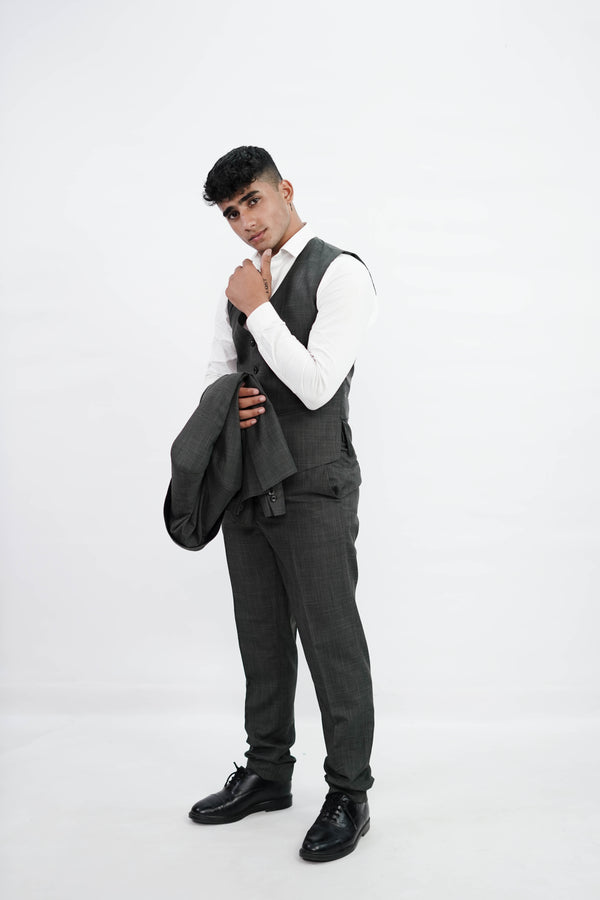 3-Piece Men Charcoal grey suit- Custom Fit High-End Formalwear for Every Occasion - Imperial Stitch