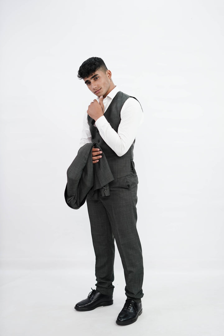 3-Piece Men Charcoal grey suit- Custom Fit High-End Formalwear for Every Occasion - Imperial Stitch