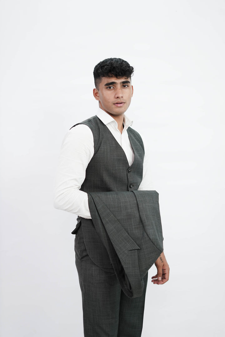 3-Piece Men Charcoal grey suit- Custom Fit High-End Formalwear for Every Occasion - Imperial Stitch