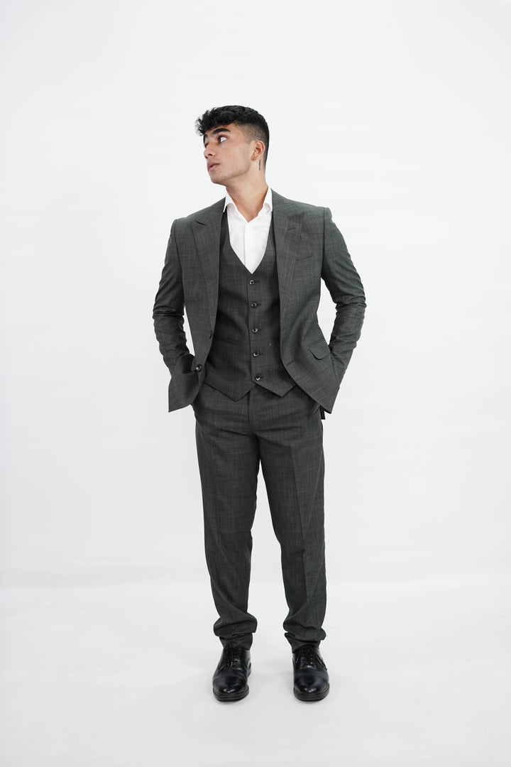 3-Piece Men Charcoal grey suit- Custom Fit High-End Formalwear for Every Occasion - Imperial Stitch