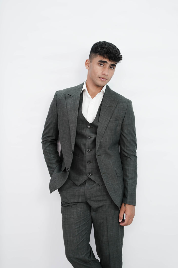 3-Piece Men Charcoal grey suit- Custom Fit High-End Formalwear for Every Occasion - Imperial Stitch