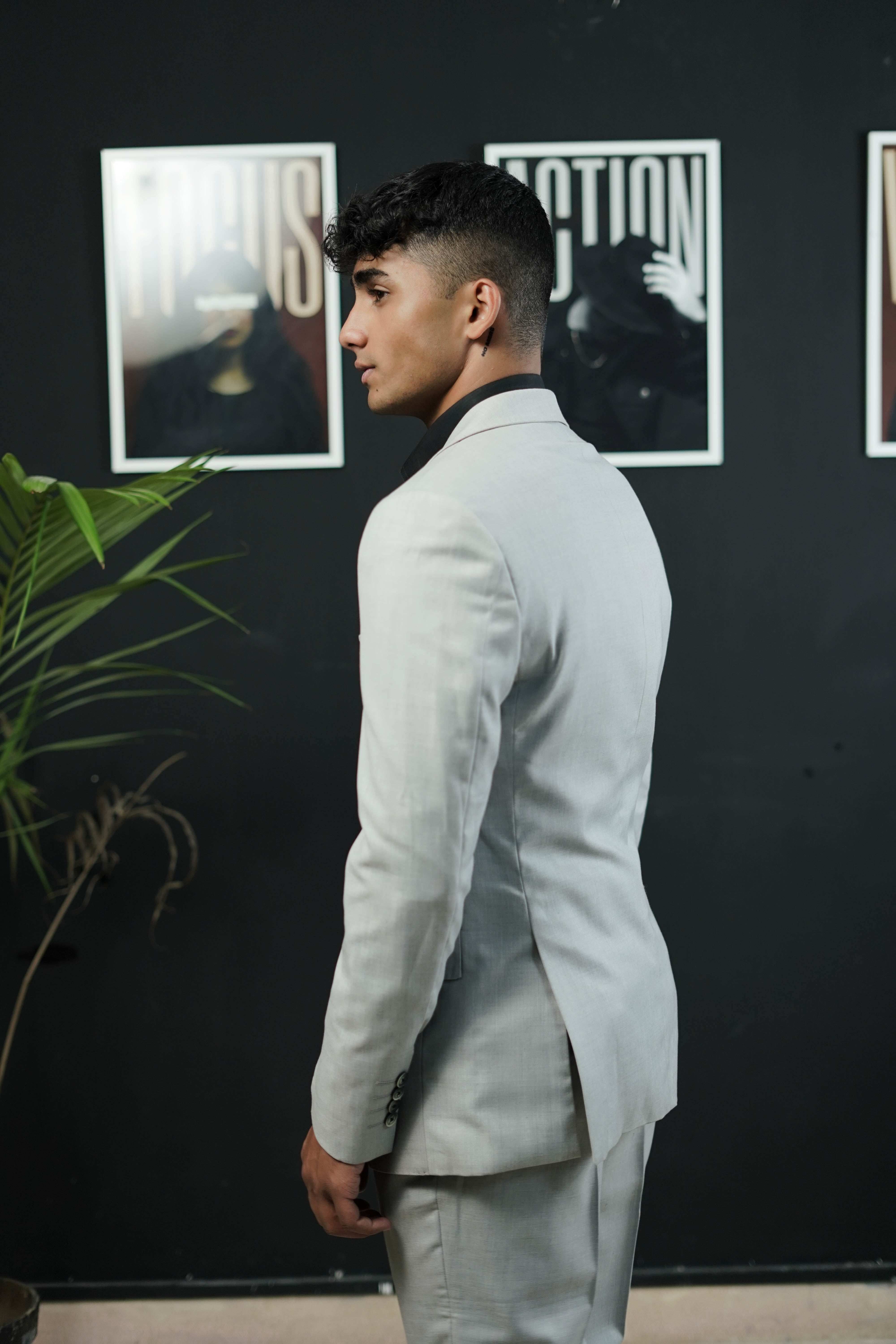 3-Piece Men Grey suit- Custom Fit High-End Formalwear for Every Occasion - Imperial Stitch