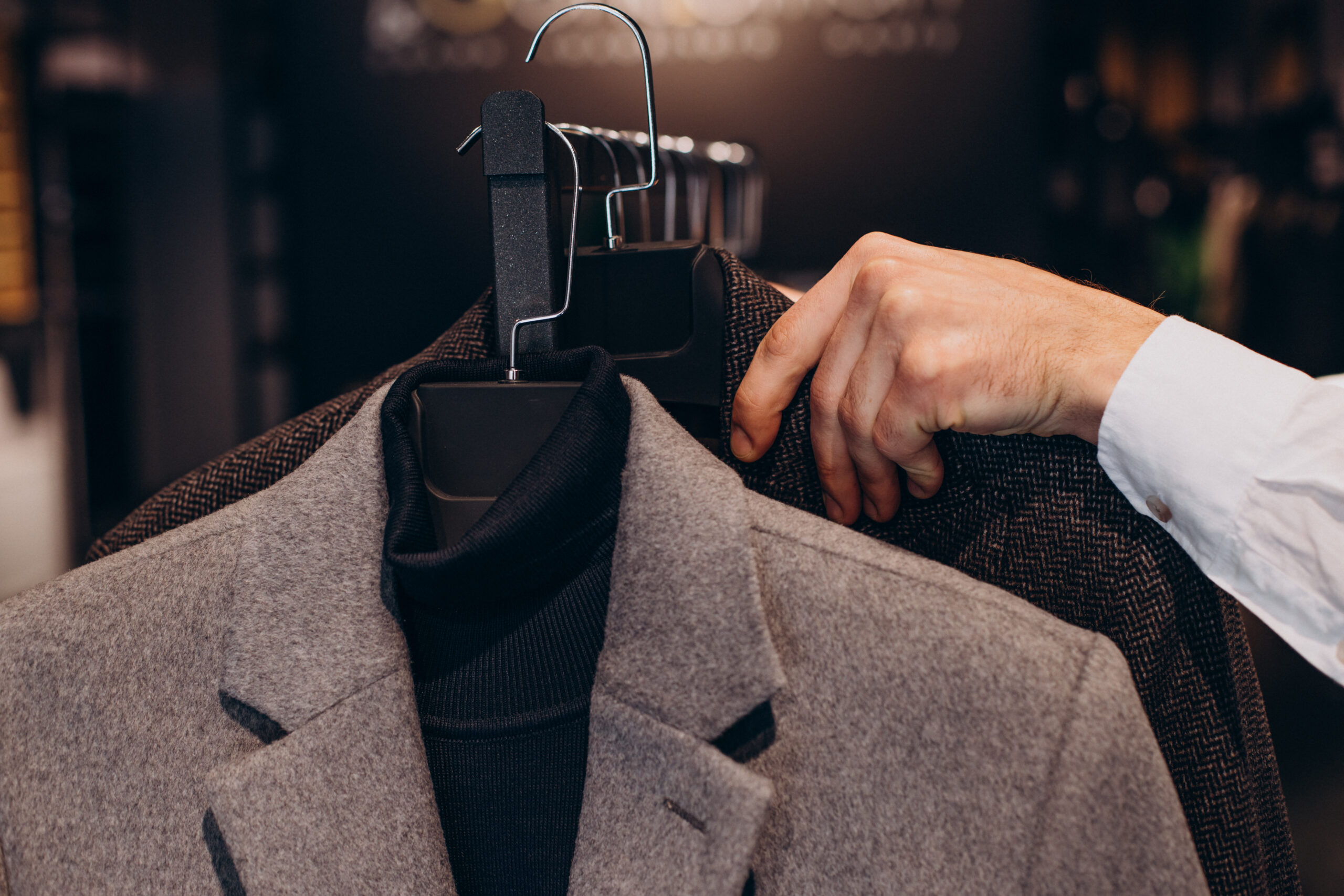 How to Identify a Genuine 100% Wool Suit – Expert Buying Guide